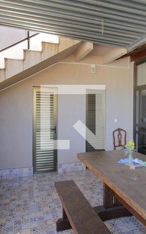 Casa à venda com 477m², 3 quartos e 6 vagasÁrea de Estar