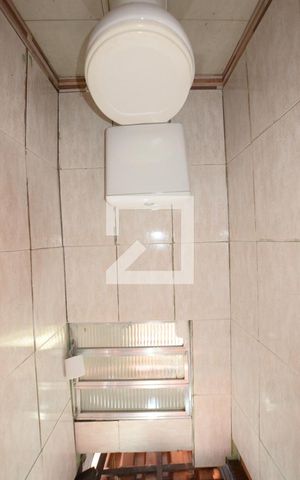 Apartamento para alugar com 260m², 3 quartos e 3 vagasBanheiro de Serviço