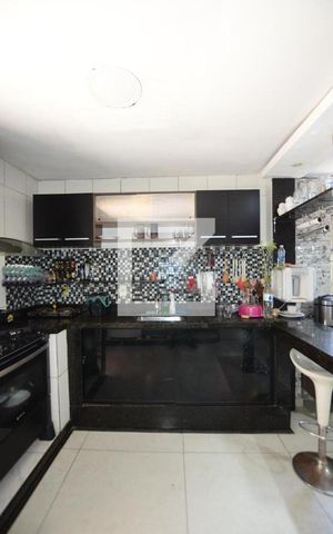 Apartamento para alugar com 260m², 3 quartos e 3 vagasCozinha