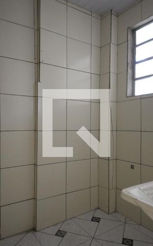 Apartamento para alugar com 40m², 1 quarto e sem vagaBanheiro/ Serviço
