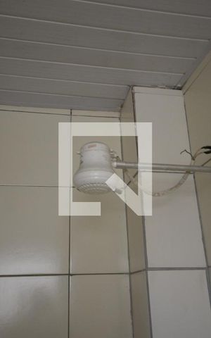 Apartamento para alugar com 40m², 1 quarto e sem vagaBanheiro/ Serviço