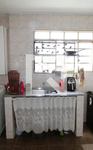 Casa à venda com 394m², 2 quartos e 2 vagasCozinha