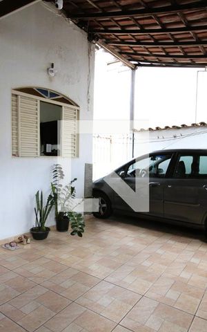 Casa à venda com 394m², 2 quartos e 2 vagasGaragem