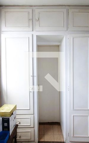 Casa à venda com 394m², 2 quartos e 2 vagasBanheiro 2