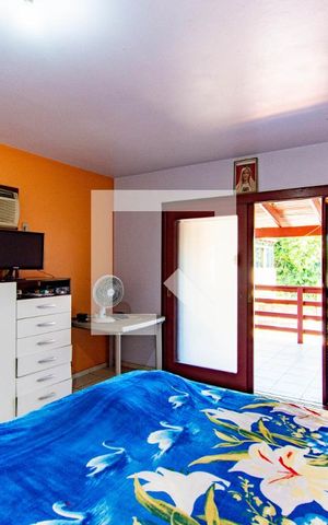 Casa à venda com 250m², 5 quartos e 4 vagas Casa à venda com 250m², 5 quartos e 4 vagasQuarto 3