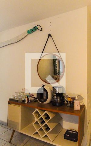 Apartamento à venda com 70m², 2 quartos e 1 vaga Apartamento à venda com 70m², 2 quartos e 1 vagaSala