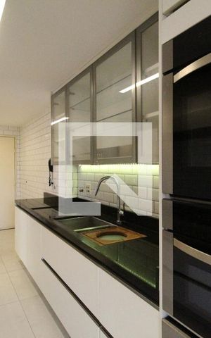 Apartamento para alugar com 150m², 4 quartos e 2 vagasCozinha