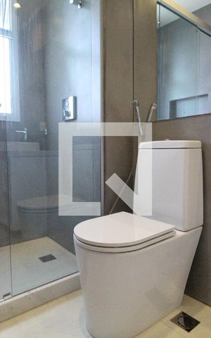 Apartamento para alugar com 150m², 4 quartos e 2 vagasBanheiro da suíte 2