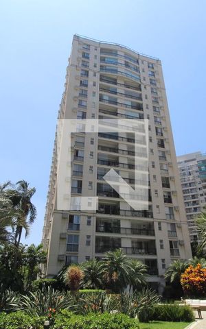 Apartamento para alugar com 150m², 4 quartos e 2 vagasFachada do bloco