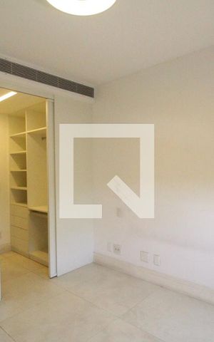 Apartamento para alugar com 150m², 4 quartos e 2 vagasSuíte 1