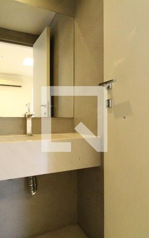 Apartamento para alugar com 150m², 4 quartos e 2 vagasLavabo