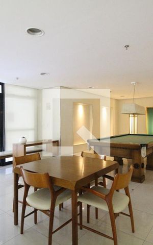 Apartamento para alugar com 150m², 4 quartos e 2 vagasÁrea comum - Salão de jogos