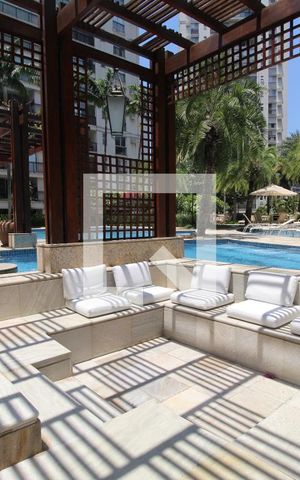 Apartamento para alugar com 150m², 4 quartos e 2 vagasÁrea comum - Piscina