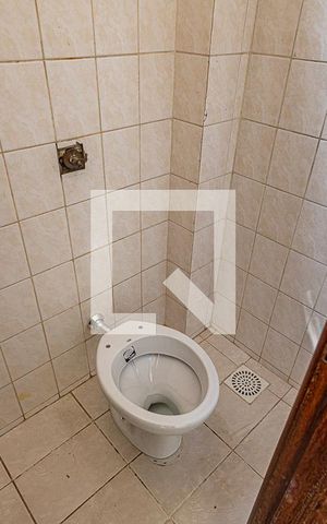 Apartamento para alugar com 82m², 3 quartos e 2 vagasBanheiro de serviço