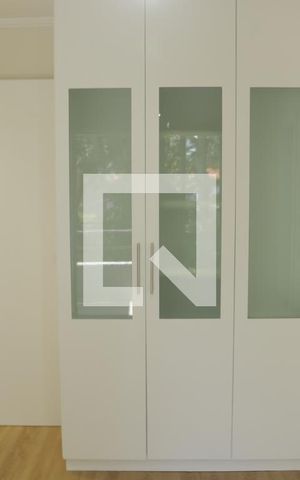 Apartamento à venda com 70m², 2 quartos e 1 vagaSuite 
