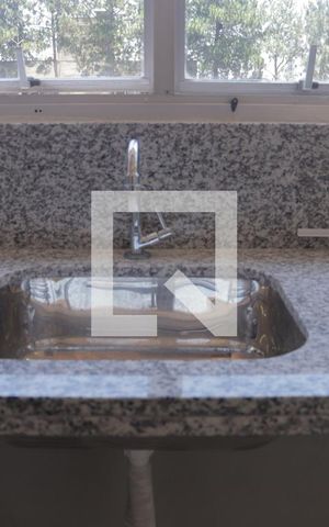 Apartamento à venda com 70m², 2 quartos e 1 vagaÁrea de Serviço