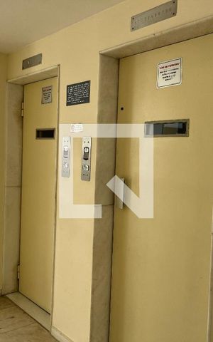 Apartamento à venda com 70m², 2 quartos e 1 vagaElevadores