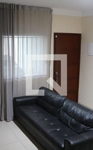 Casa à venda com 120m², 3 quartos e 2 vagasSala