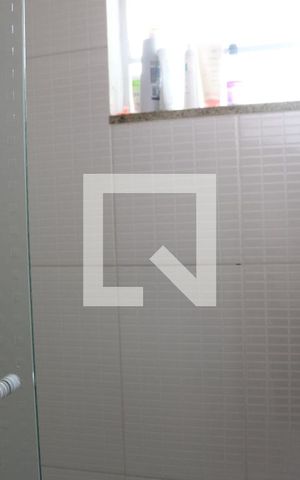 Casa à venda com 120m², 3 quartos e 2 vagasBanheiro da Suíte
