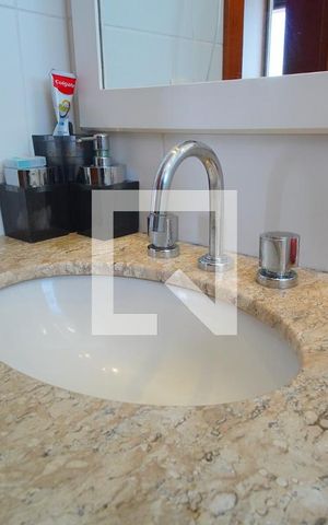 Apartamento à venda com 220m², 1 quarto e 3 vagasBanheiro suíte