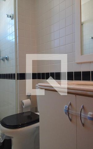 Apartamento à venda com 220m², 1 quarto e 3 vagasBanheiro