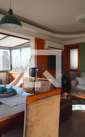 Apartamento à venda com 220m², 1 quarto e 3 vagasSala 2