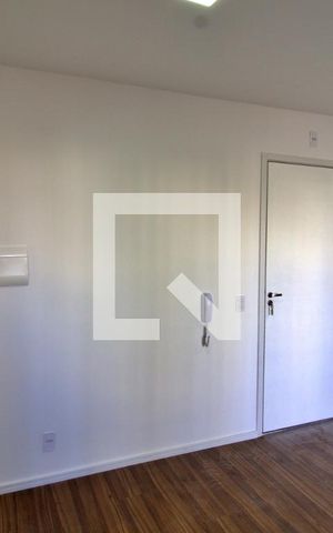 Apartamento à venda com 31m², 2 quartos e sem vaga Apartamento à venda com 31m², 2 quartos e sem vagaSala