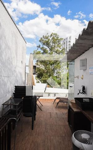 Casa de condomínio à venda com 130m², 2 quartos e 2 vagas Casa de condomínio à venda com 130m², 2 quartos e 2 vagasTerraço