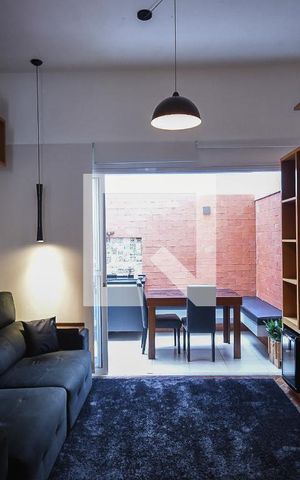 Casa de condomínio à venda com 130m², 2 quartos e 2 vagas Casa de condomínio à venda com 130m², 2 quartos e 2 vagasSala