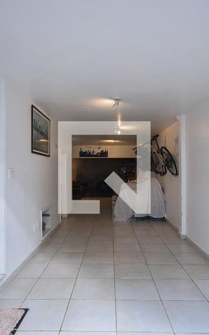 Casa de condomínio à venda com 130m², 2 quartos e 2 vagas Casa de condomínio à venda com 130m², 2 quartos e 2 vagasGaragem