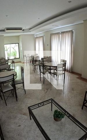 Apartamento à venda com 117m², 4 quartos e 2 vagasÁrea comum - Salão de festas