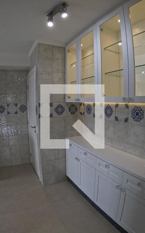 Apartamento à venda com 117m², 4 quartos e 2 vagasCOZINHA