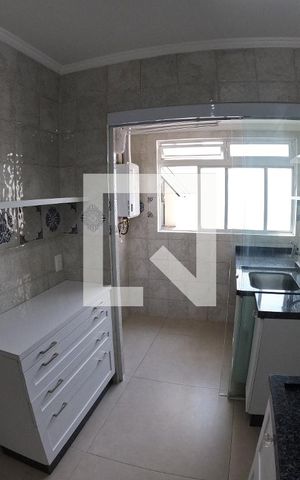 Apartamento à venda com 117m², 4 quartos e 2 vagasCOZINHA