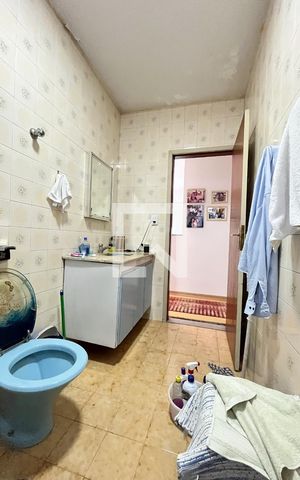 Casa à venda com 300m², 4 quartos e 5 vagasBanheiro Social