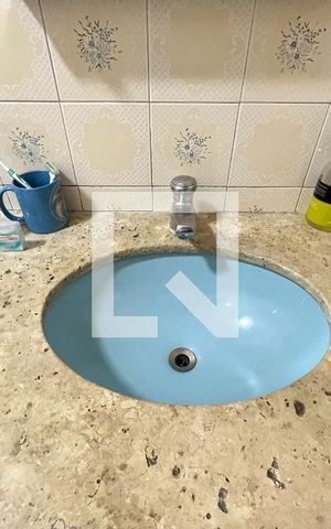 Casa à venda com 300m², 4 quartos e 5 vagasBanheiro Social