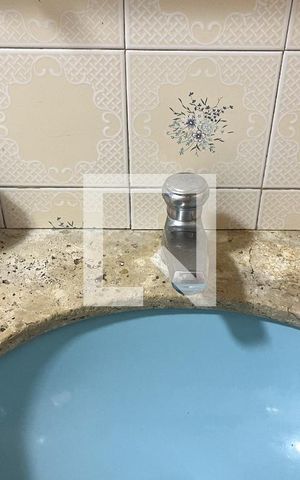 Casa à venda com 300m², 4 quartos e 5 vagasBanheiro Social