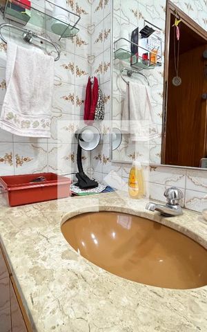 Casa à venda com 300m², 4 quartos e 5 vagasBanheiro da Suíte 1