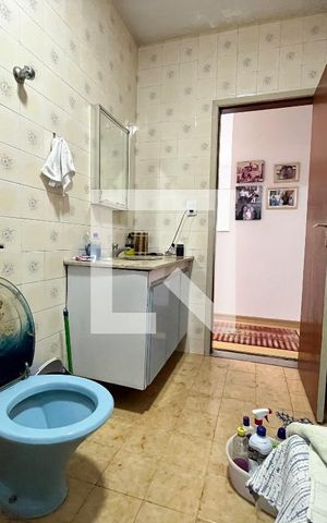 Casa à venda com 300m², 4 quartos e 5 vagasBanheiro Social