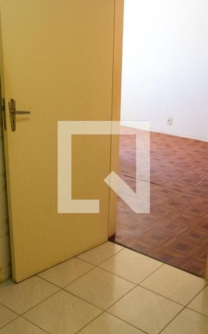Apartamento à venda com 58m², 1 quarto e sem vaga Apartamento à venda com 58m², 1 quarto e sem vagaCozinha