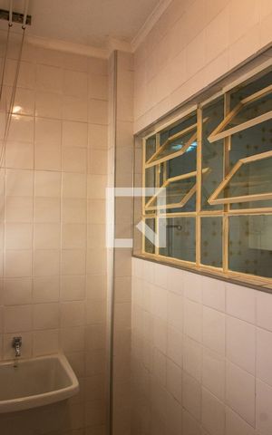 Apartamento à venda com 58m², 1 quarto e sem vaga Apartamento à venda com 58m², 1 quarto e sem vagaÁrea de Serviço