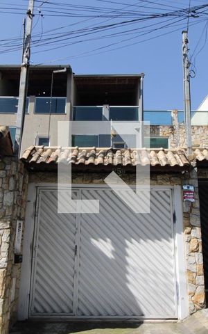 Casa à venda com 145m², 2 quartos e 2 vagasFachada