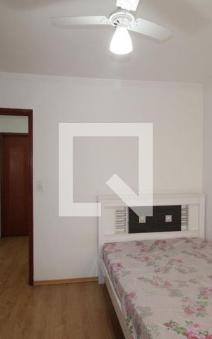 Casa à venda com 145m², 2 quartos e 2 vagasQuarto 2 - Suíte