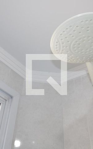 Casa à venda com 145m², 2 quartos e 2 vagasBanheiro da Suíte 2