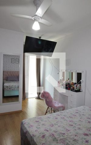 Casa à venda com 145m², 2 quartos e 2 vagasQuarto 1 - suite