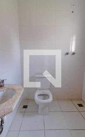 Apartamento à venda com 122m², 2 quartos e 1 vaga Apartamento à venda com 122m², 2 quartos e 1 vagaBanheiro suite 2