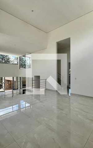 Casa de condomínio à venda com 502m², 4 quartos e 4 vagas