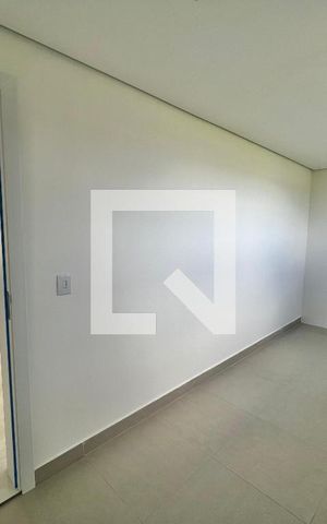 Casa de condomínio à venda com 502m², 4 quartos e 4 vagas Casa de condomínio à venda com 502m², 4 quartos e 4 vagasÁrea de Serviço