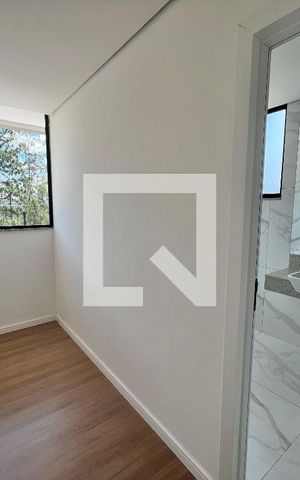 Casa de condomínio à venda com 502m², 4 quartos e 4 vagas