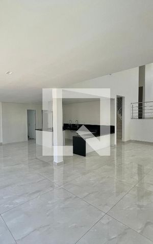 Casa de condomínio à venda com 502m², 4 quartos e 4 vagas