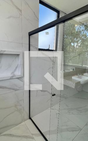 Casa de condomínio à venda com 502m², 4 quartos e 4 vagas